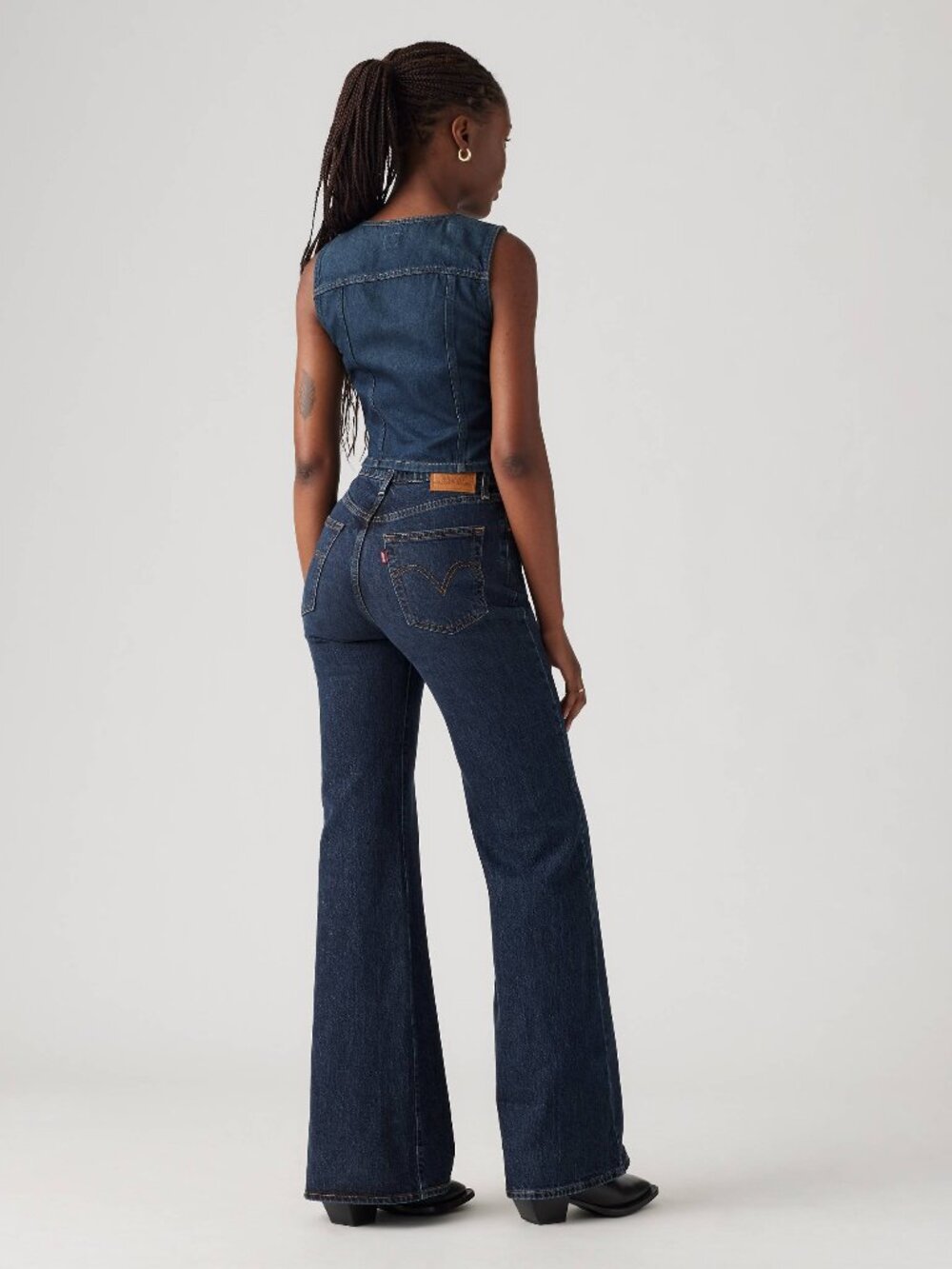Levi's Ribcage Bell Jean 30x32 - Picture 7 of 15
